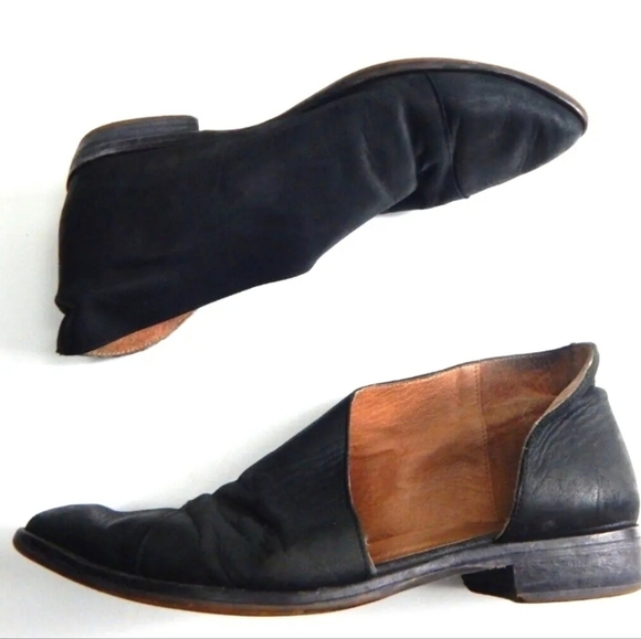 Free People Royale Point Toe Flats - Picture 3 of 9